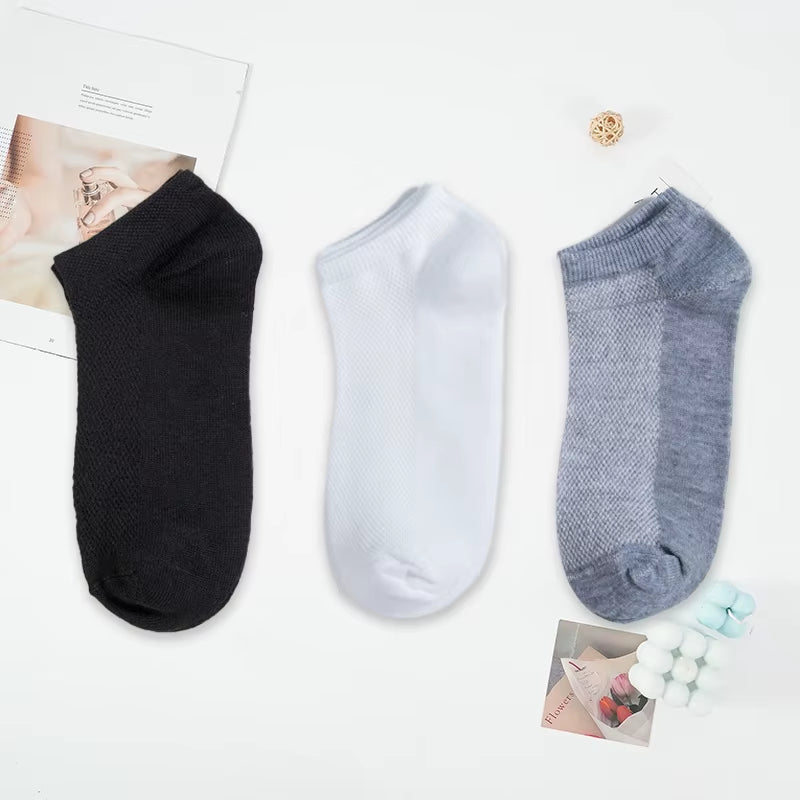 5Pairs Women Socks Breathable Sports Socks Solid Color Boat Socks Comfortable Soft Cotton Unisex Ankle Socks White Black
