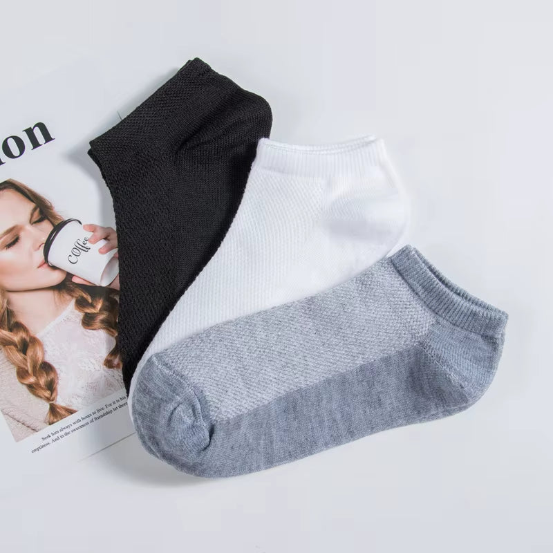 5Pairs Women Socks Breathable Sports Socks Solid Color Boat Socks Comfortable Soft Cotton Unisex Ankle Socks White Black